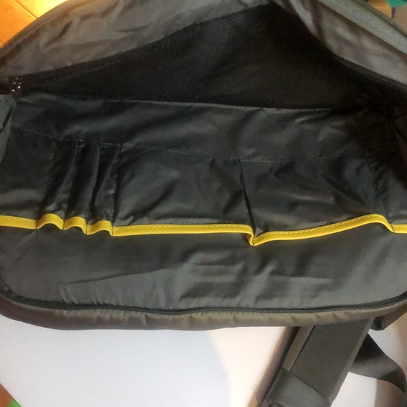 MANDARINA DUCK NWOT. Business Case. - Picture 4 of 6